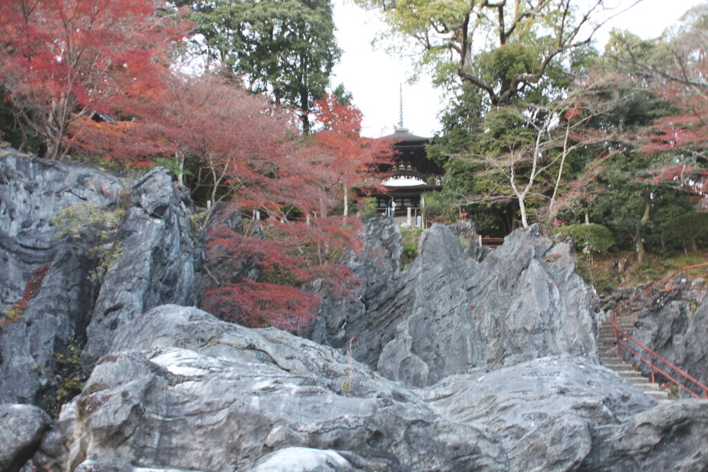 千三百年つづく日本の終活の旅～滋賀の西国三十三所観音巡礼～　第十三番　石山寺