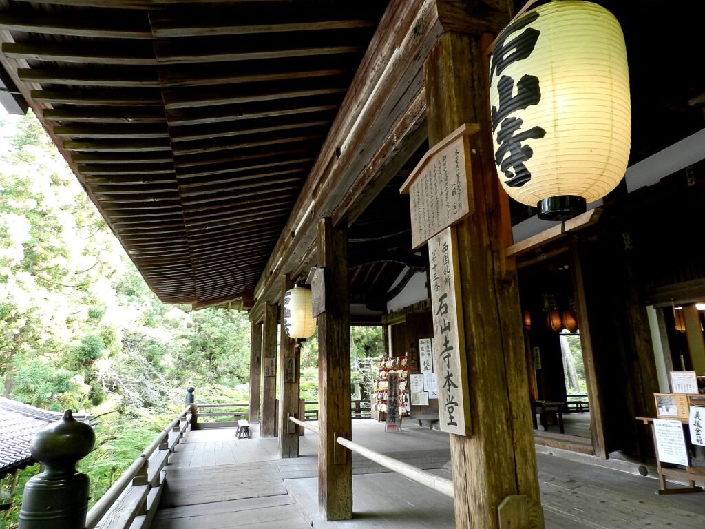 日本遺産・琵琶湖　祈りと暮らしの水遺産　石山寺
