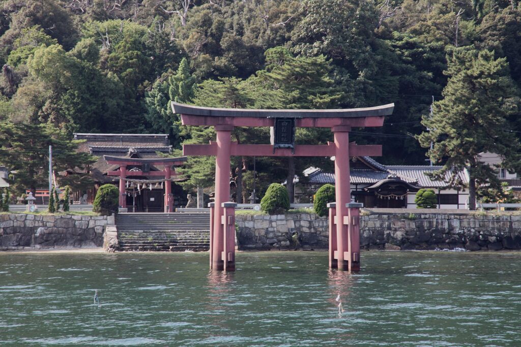 日本遺産・琵琶湖　祈りと暮らしの水遺産　白髭神社